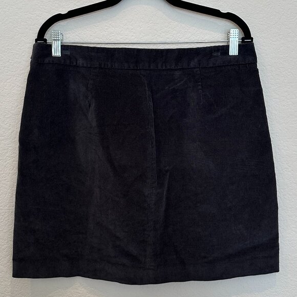 Banana Republic Grey skirt - Picture 3 of 4